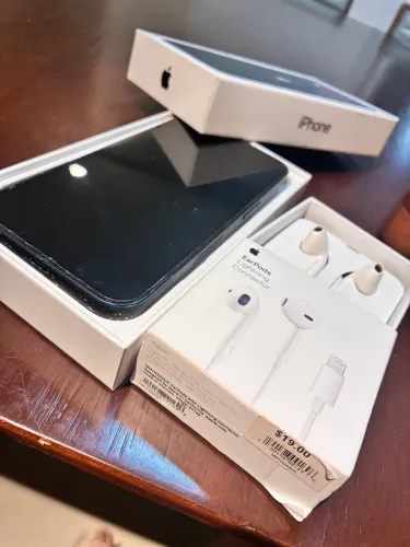 Iphone 14 128 gb com caixa com fone original, proteção de tela e capa PROMO DOS NAMORADOS