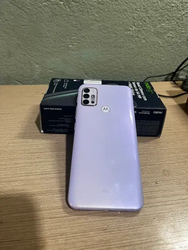 Moto G30- 128g em ótimo estado
