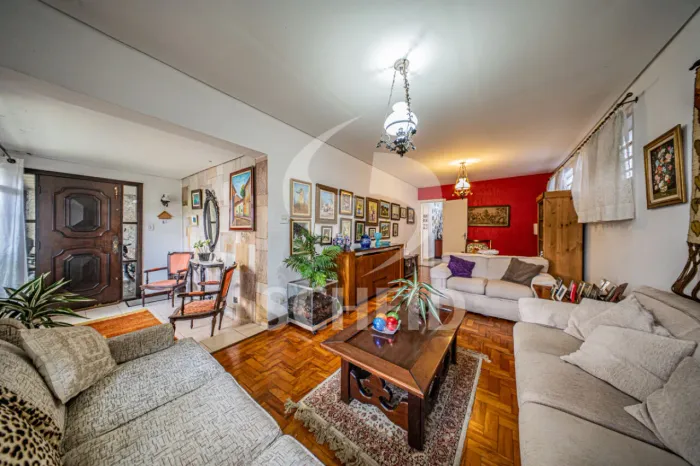 Casa para venda em Cidade Monções com 6 quartos, sendo 3 suítes, 191m²