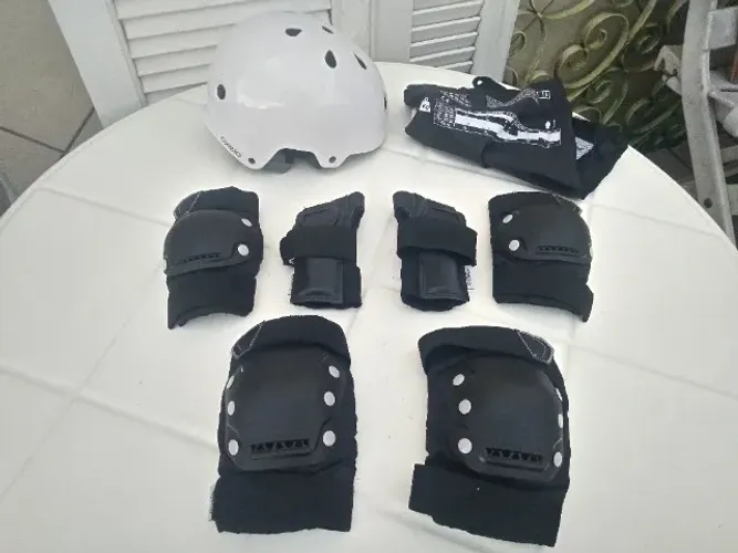 Kit Proteção Skate Patins Adulto Oxelo M Capacete 55/58cm 