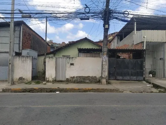 vendo casa pra reforma em nova descoberta
