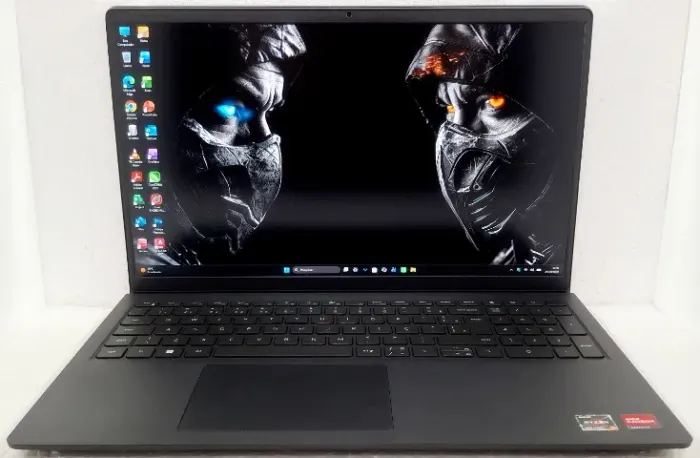 Vendo Notebook Dell AMD Ryzen 5 5500U, Tela IPS FHD com 8GB e SSD NVMe