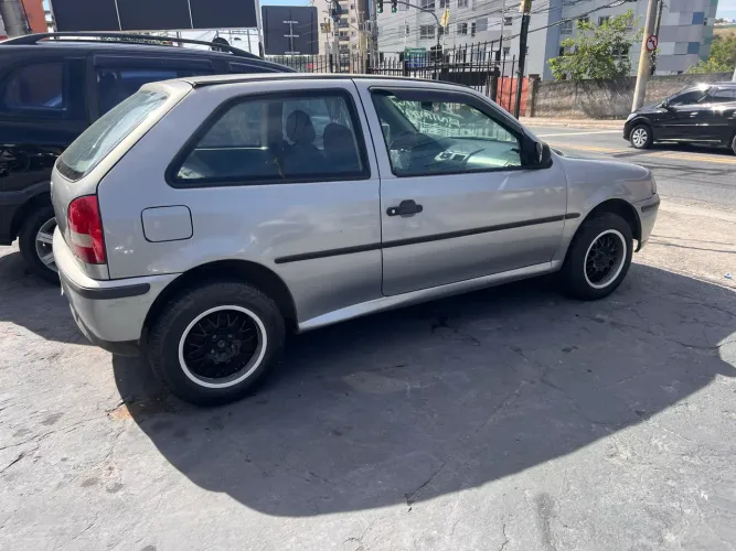 Volkswagen Gol Geração III 1.0 MI 8V Gasolina Mec. 2P 2001