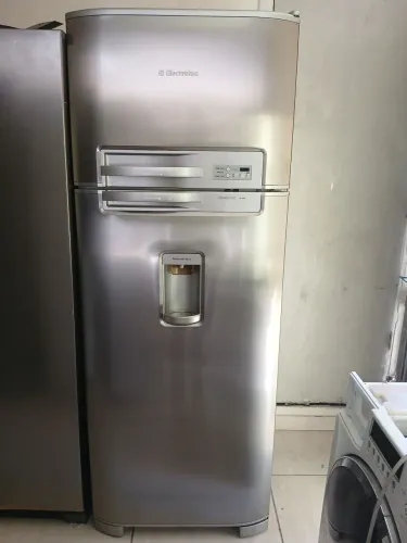 Geladeira Eletrolux