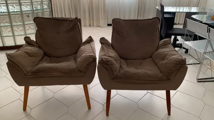 APENAS 170!! Duas poltronas lindas para a sala
