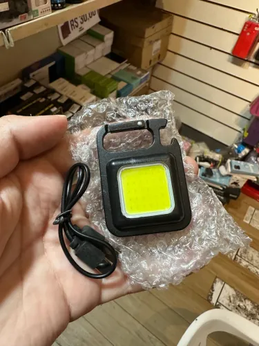 MINI LANTERNA COB RECARREGÁVEL 800 LÚMENS