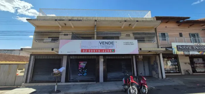 Imóvel para venda possui 180 metros quadrados em Nova Vila - Caldas Novas - GO