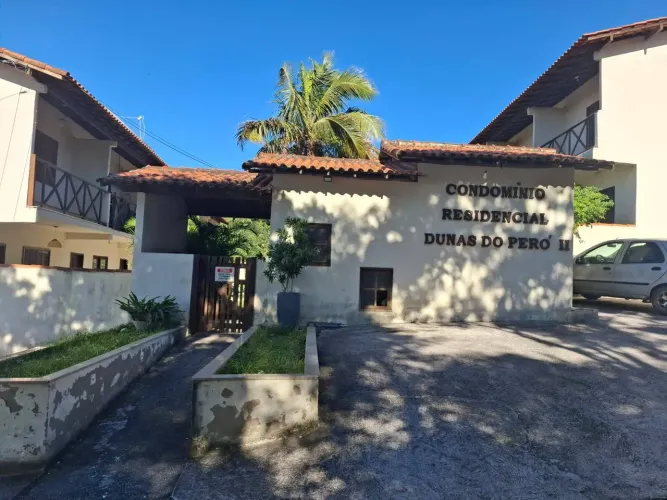 Casa duplex em condomínio para locação, 02 quartos na Ogiva, Cabo Frio-RJ