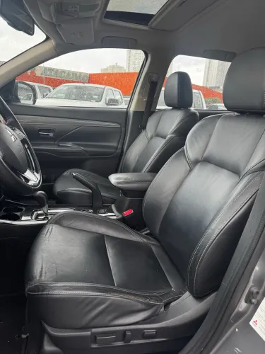 Mitsubishi Outlander HPE 2.0 16V 5P Aut. 2020