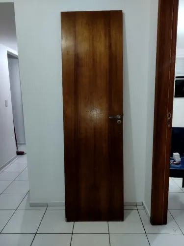 Porta 60 x 210 para banheiro