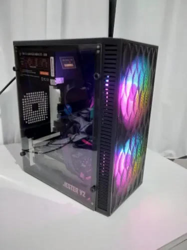 VENDO CPU COMPLETA.