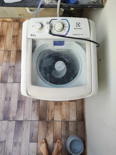 Máquina de lavar roupa Eletrolux 8.5 kg