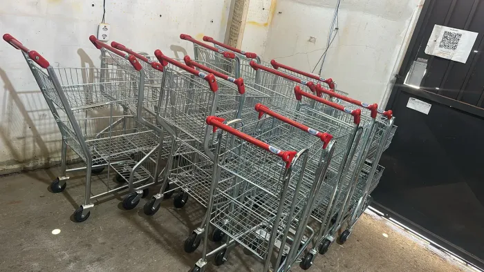 Carrinhos novos reformados duplos