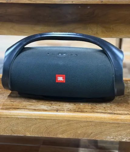 JBL Boombox 1