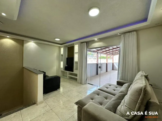 Casa Geminada para aluguel, 4 quartos, 2 suítes, 2 vagas, Europa - Contagem/MG