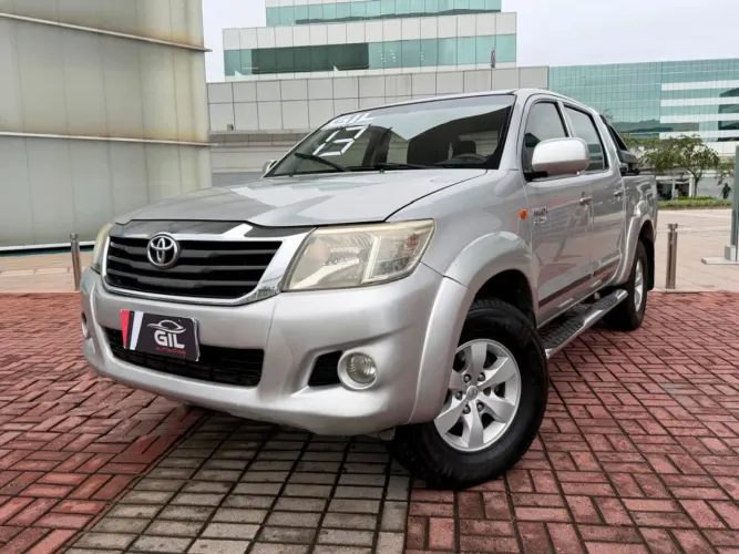 Toyota Hilux CD SR 4X2 2.7 16v/2.7 Flex Aut. 2013