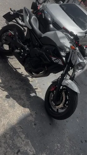 Xj6N bem cuidada