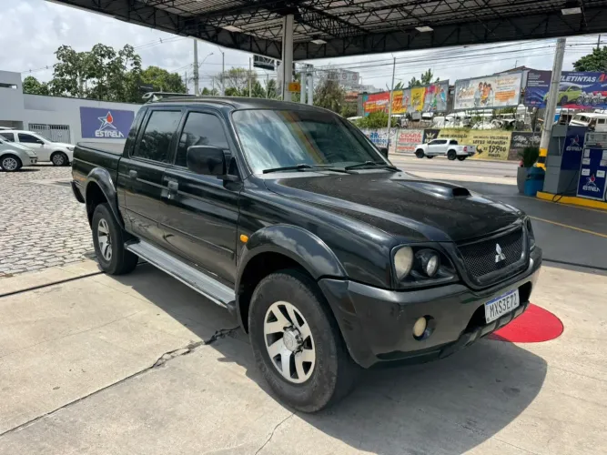 Mitsubishi L200 Sport HPE 2.5 4X4 CD DTI Dies. Mec. 2006