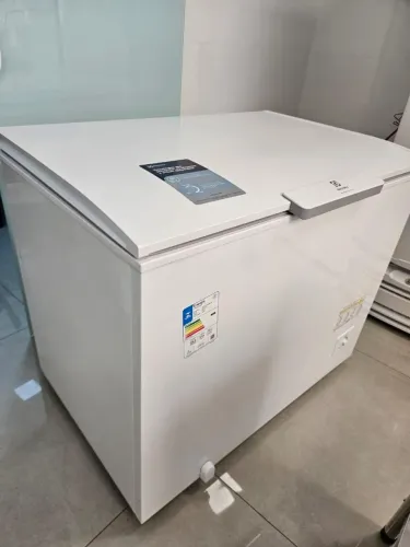 Freezer horizontal Electrolux 220v HI330