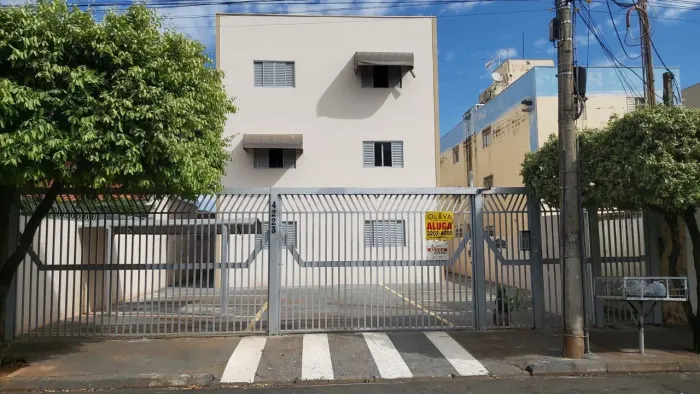 Apartamento com 1 dormitório para alugar, 33 m² por R$ 867,82/mês - Eldorado - São José do
