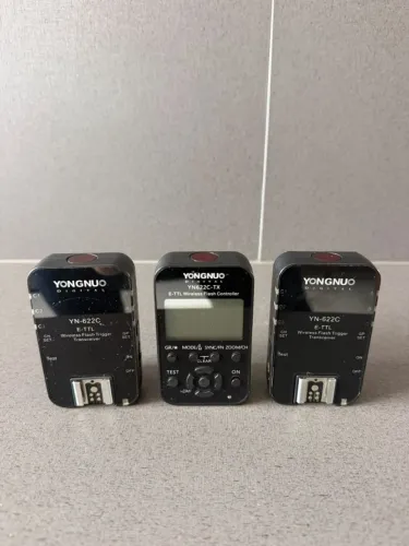 Radio Flash Yongnuo Yn-622c Tx 1 Controlador e 2 receptores Flash S/fio Canon