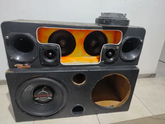 Vendo som de mala funcionando, tudo abaixo.