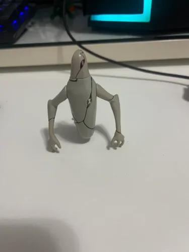 Boneco Ben 10 Raro Fastasmático Bandai Oficial ótimo estado 