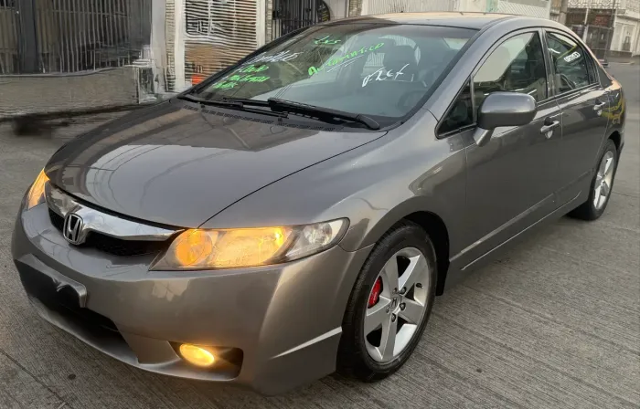Honda Civic Sedan LXS 1.8/1.8 Flex 16V Aut. 4P 2010