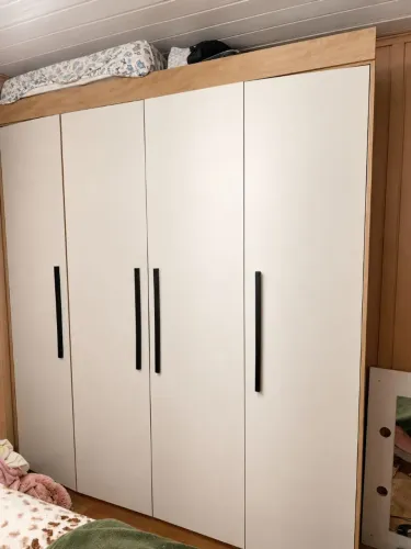 Guarda roupa casal novíssimo