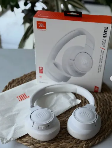 Fone bluetooth JBL Tune 720BT