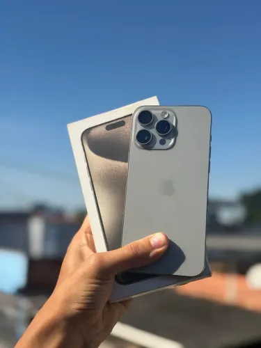 Iphone 15 pro max impecável