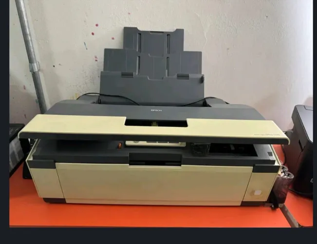 Epson T1110 A3+ (Bulk Ink) - Para Reuso ou Peças