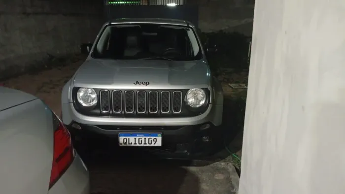 Jeep Renegade Sport 1.8 4X2 Flex 16V Mec. 2016
