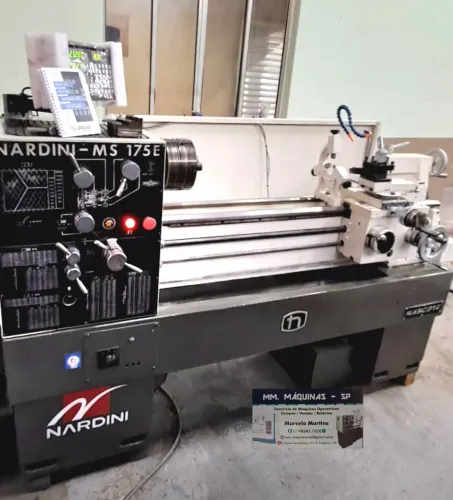 Torno mecânico nardini mascote MS175 E 1 metro maquina reformada com digital novo