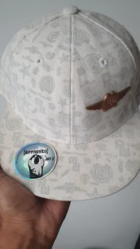 Boné Rocawear edição limitada