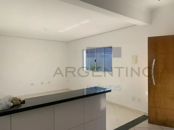 Casa nova ideal para sua família! Venha conferir.