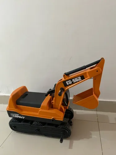 Escavadeira infantil