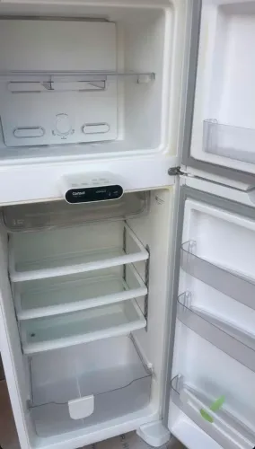GELADEIRA FROST FREE
