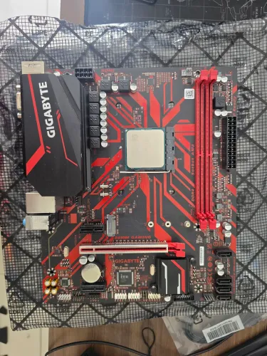 Kit Upgrade (Ryzen 5 5500 + B450M + 16 Gb RAM DDR4)