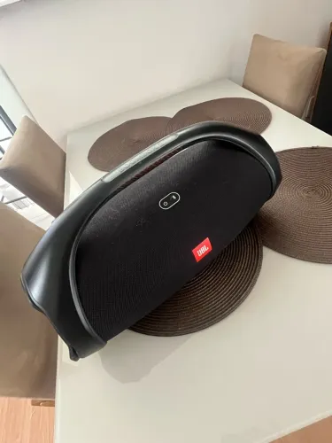 Caixa JBL Bombox 2