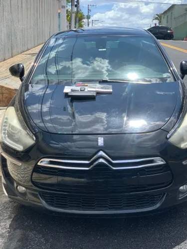 Citroen DS5 1.6 Turbo 16V 5P Aut. 2013