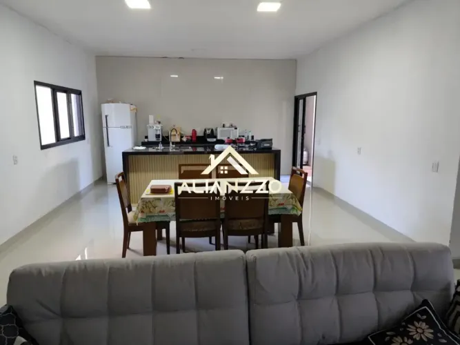 Casa Padrão para Venda Bairro Cidade Jardim em Sertãozinho/SP. Alianzzo Imóveis.