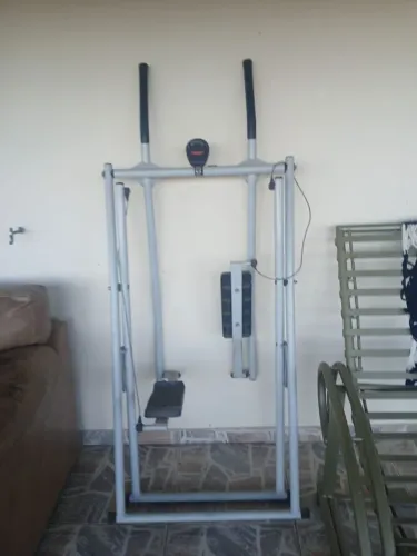 Vende-se simulador de corrida vertical