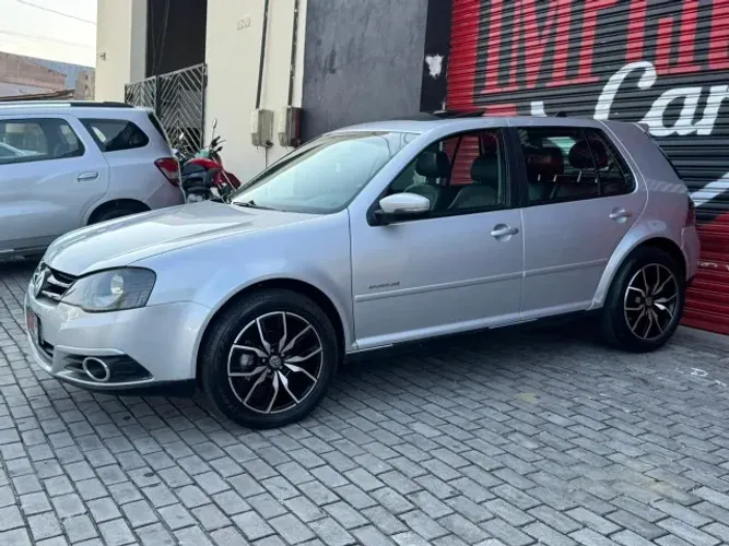 Volkswagen Golf Sportline 1.6 MI Total Flex 8V 4P 2012
