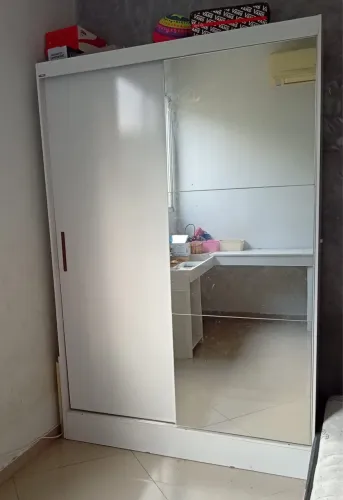 Guarda roupa solteiro