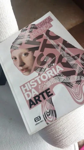 Livro A História da Arte, de Graça Proença
