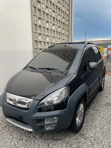Fiat Idea Adv./ Adv.lock.dualogic 1.8 Flex 5P 2012