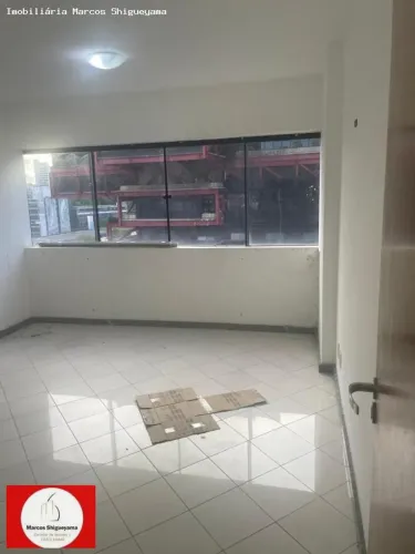 Sala Comercial para Venda em Salvador, Caminho das Árvores, 1 banheiro, 1 vaga