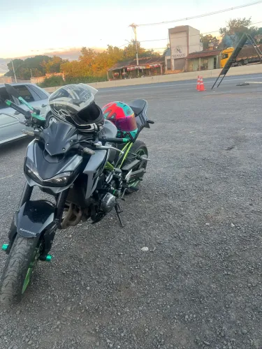 Z 900 cor única 