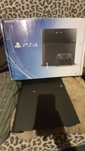 Playstation 4 Fat c/ caixa original - DEFEITO, LER ANUNCIO